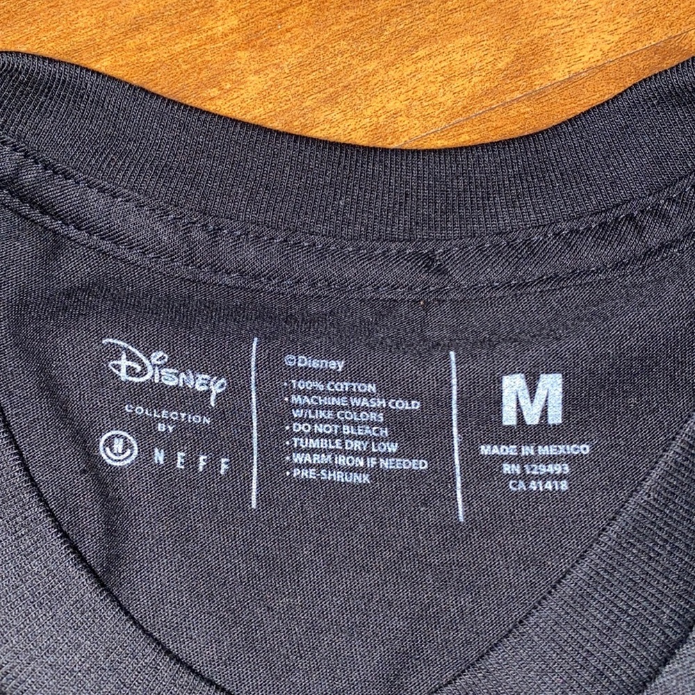 NEFF Disney Collection Mickey Rose Wrap - Picture 6 of 11